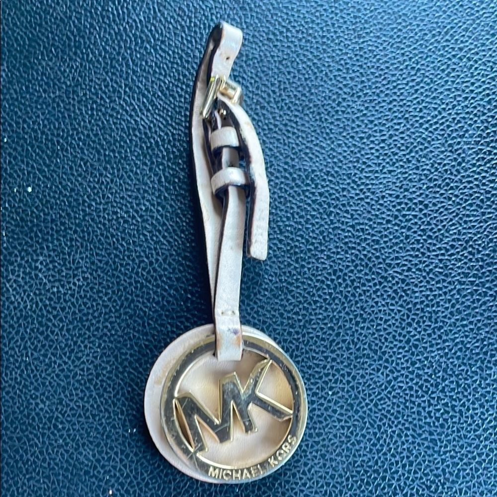 Michael Kors bag charm Elegant Design